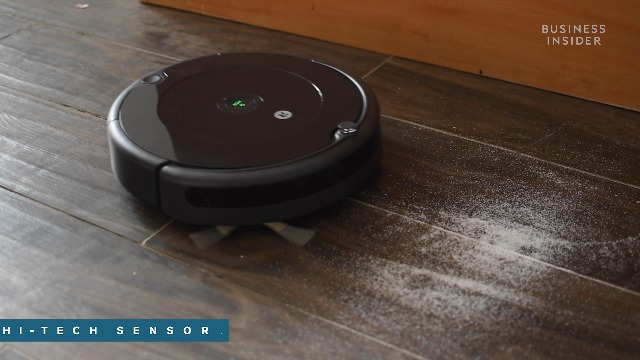 Irobot Roomba 692 Vacuum Cleaning Robot (Black, Charcoal Grey