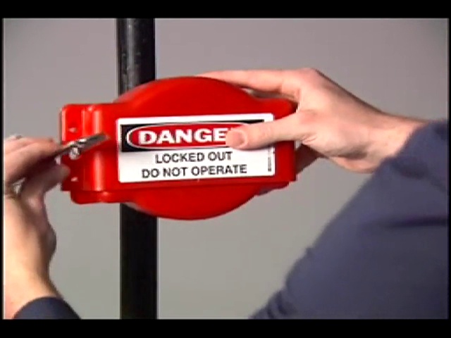 Brady 64057 Adjustable Gate Valve Lockout, for 1