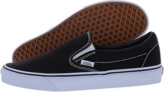 Vans Unisex Adults’ Classic Slip On Trainers, Black/White, Medium