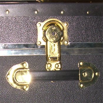 Biltmore Trunk 32" Footlocker Camp Trunk With Tray - Black #TOP2