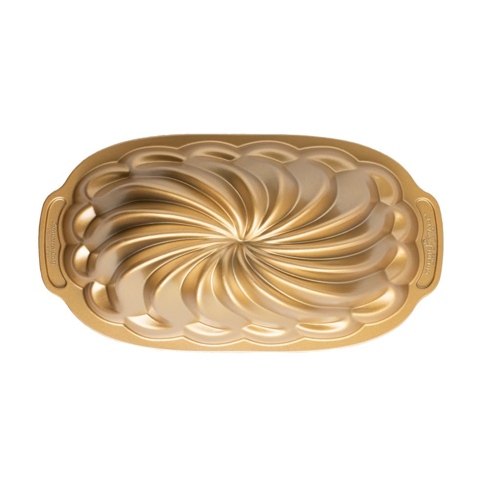 Nordic Ware + Pirouette Kastenform