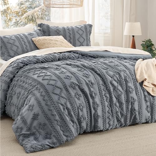 Bedsure Tufted Boho Comforter Set Queen Size - Grey Boho Bed Set, GentleSoft™ 3 Pieces Farmhouse Shabby Chic Embroidery Bedding, Gifts for Woman, Soft Jacquard Queen Comforter for All Seasons