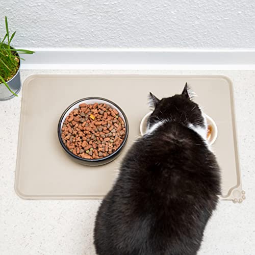 Napfunterlage für Katzen und Hunde in beige – lebensmittelechtes Silikon – rutschfeste Unterlage für Futternapf Hund und Katzen Futternapf – 30x48cm – wasserdichte Napf Matte von PRETTY KITTY