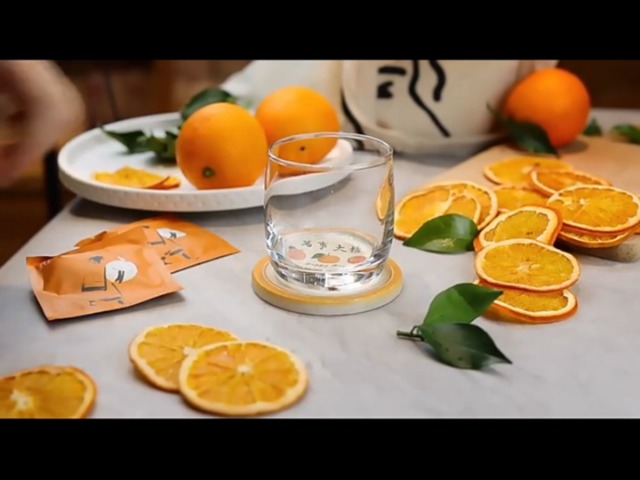Watch dried orange slices on Amazon Live