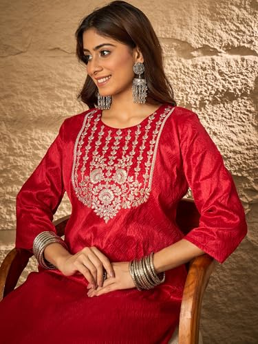 Image of Women's Silk Blend Solid Regular Kurta Set