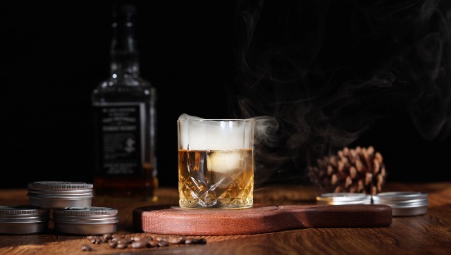Amazon.com: Electric Whiskey Smoker Kit - 7 Led Light, 6 Flavors