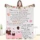 Personalisierte Kuscheldecke An unsere Tochter von Eltern, Mama und Papa zu Positive Ermutigung und Liebe Tochter Flauschige Geschenk, Geschenk für Tochter Mädchen Geburtstags 150 * 200CM