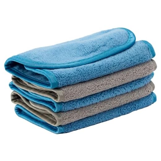 S&T INC. Reusable Makeup Remover Wipes, Wash Cloths for Your Face, Microfiber Face Cloths Clean Makeup, Eyeliner, Mascara, and Oil from Skin, Assorted Solids, 6 Inch x 12 Inch, 5 Pack