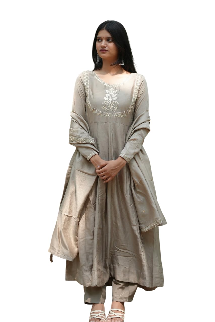 mokosh Women’s Silk Embroidery Anakrali Kurta Pant with Dupatta-picture-39