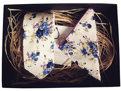 Boite à cravate raffinée motif floral blanc cassé pour homme distingué