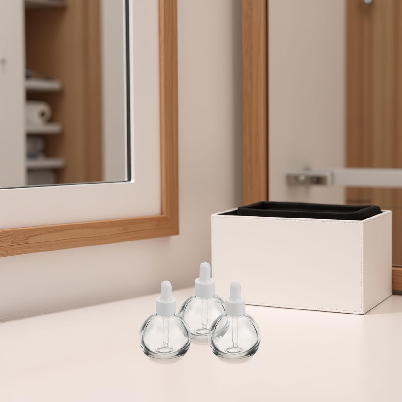 12 Pezzi 12 Flaconi Contagocce in Vetro da 30 Ml per Oli Essenziali, Bottiglie Rotonde Trasparenti con Anello di Chiusura Bianco, per Aromaterapia e Viaggi, Flaconi per Cosmetici e