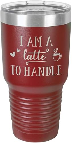 I'M A LATTE TO HANDLE - Vaso de 30 onzas con popote y tapa superior deslizante Taza de viaje de acero inoxidable Comparar con Yeti Rambler