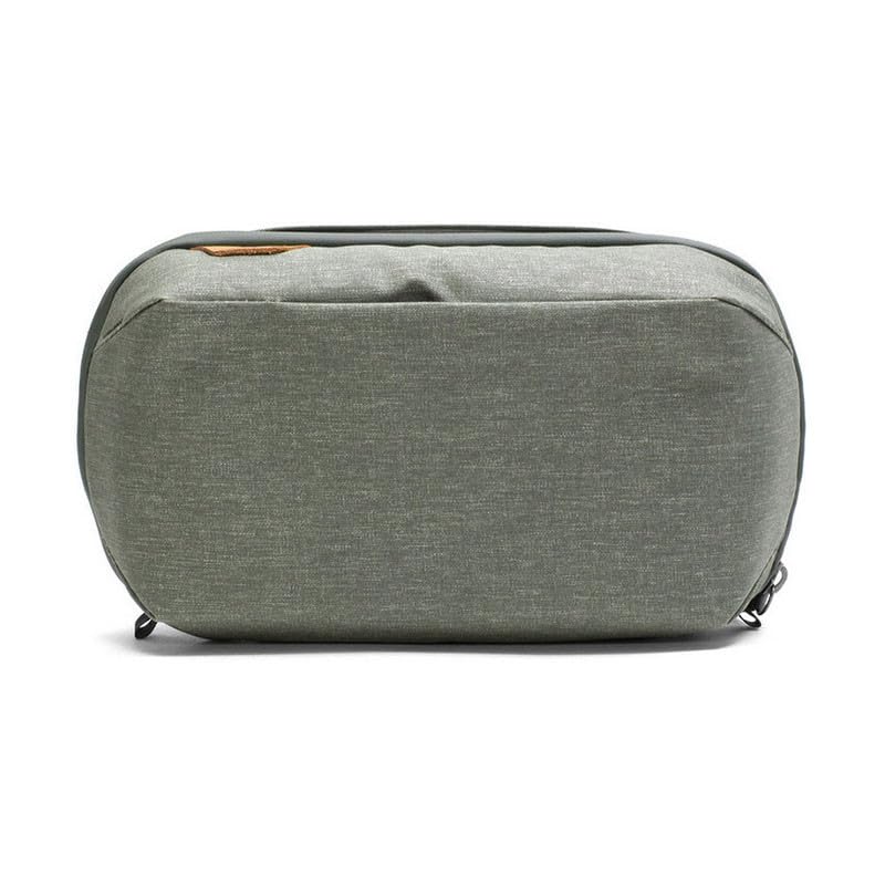 Peak Design Wash Pouch, Sage, Weatherproof Travel Toiletry Bag, Upright or Hanging Dopp Kit with Pockets, Magnetic Toothbrush Pocket, Wide UltraZip Opening, Toiletry Bag for Men and Women