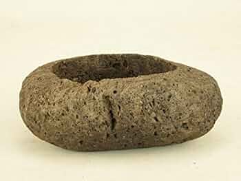 新品】桜島産軽石 植木鉢 芥子色 新品】桜島産軽石 植木鉢 芥子色 新品