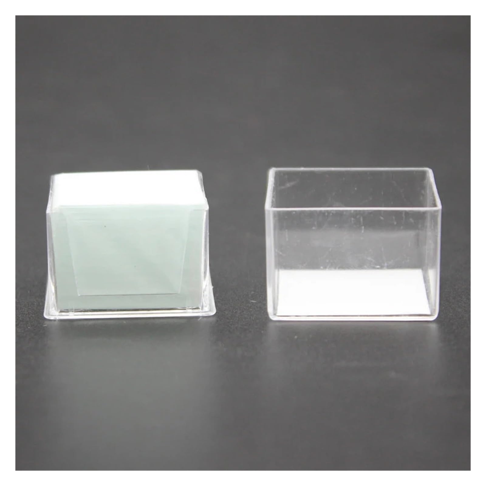 100 Stück Standard-Abdeckglas-Mikroskop-Zubehör, 0,13–0,17 mm Dicke, biologische Laborinstrumente(22x22mm)