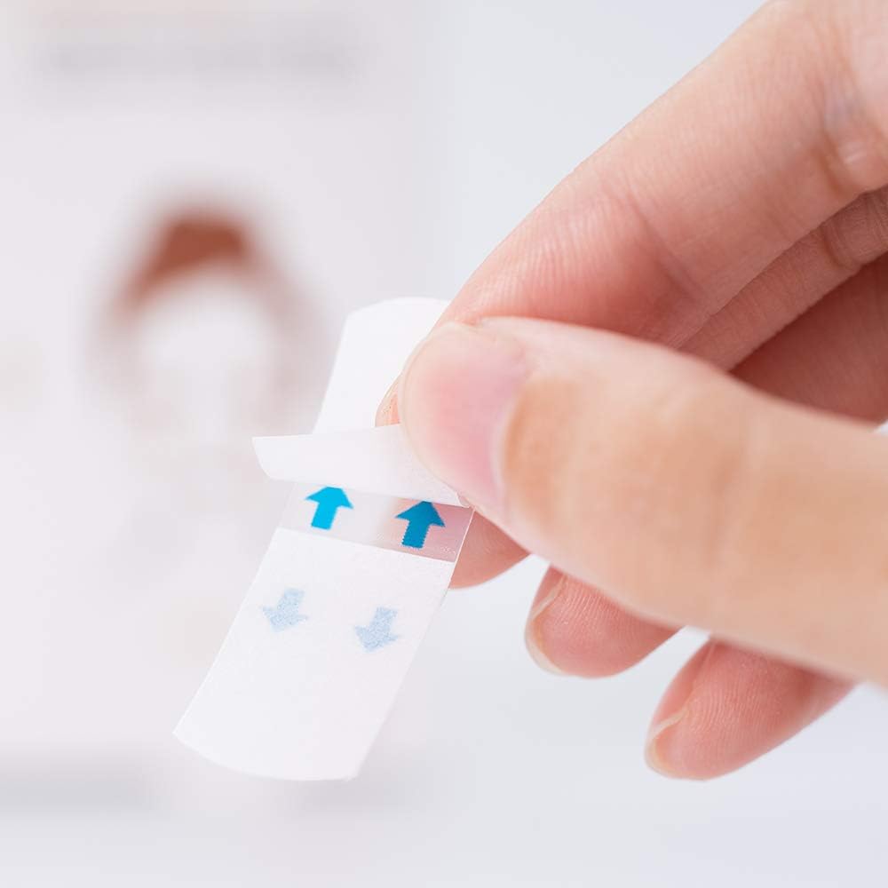 Locisne 200pcs Face Lifting Sticker,Face Lift Adhesive Tape Invisible Thin Face Stickers V-Shape Face Lift Tape Make-up Face Lift Tools for Face