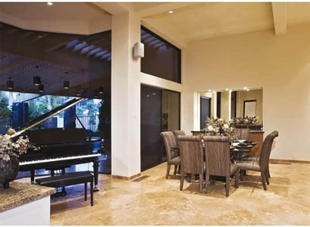 Yamaha NS-AW194WH High-Performance All-Weather Speakers White (Renewed)