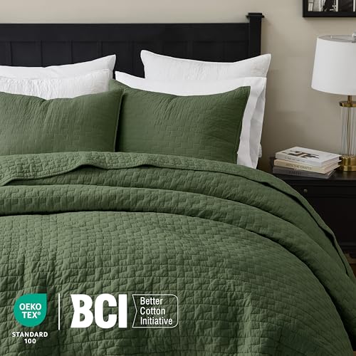 Image of palassio Olive Green 100% Cotton Quilt King Size Bedding Sets with 2 Pillow Shams, Textured Lightweight Soft Bedspread Shabby Chic Coverlet, Quilted Comforter Bed Cover for All Season, 3 Pieces