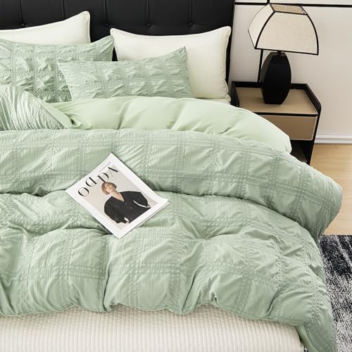DCSKY Light Green Duvet Cover Queen Size, Ultra Soft 3-Piece Boho Seersucker Duvet Cover Set with Zipper Closure, Soft Washed Microfiber Bedding Set (90"x90", 2 Pillowshams)