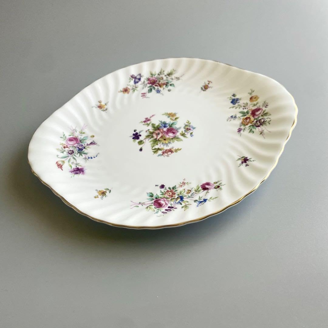 英国製ヴィンテージ　ミントン　マーロウ　取手付プレート　MINTON　【未使用】 英国製ヴィンテージ ミントン マーロウ 取手付プレート ヴィンテージ