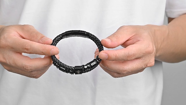 Pulsera de cuero trenzada ajustable para hombre miniatura 7