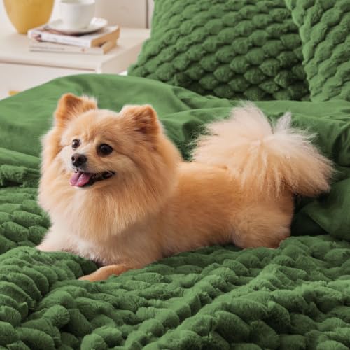 Image of BEDELITE Fluffy King Comforter Set, Olive Green Fleece Bed Set 3 Pieces