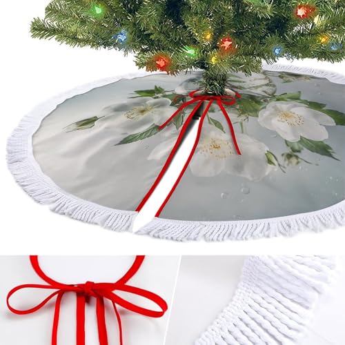 Jupe de sapin de Noël fleurs blanches pour un salon féerique - 4