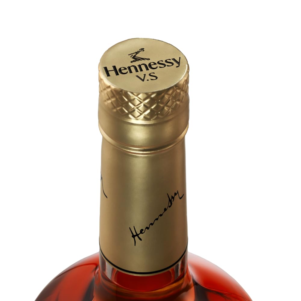 Amazon.co.jp: Hennessy(ヘネシー) V.S 箱入り [ ブランデー 700ml