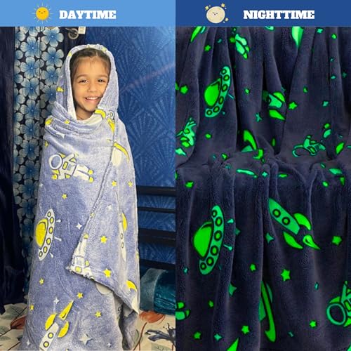 Image of Famyo Glow in The Dark Flannel Fleece Blanket Combo 200x152 cm | Astro & Rocket design, soft all-season double /queen bed blanket, warm cozy throw for kids & home