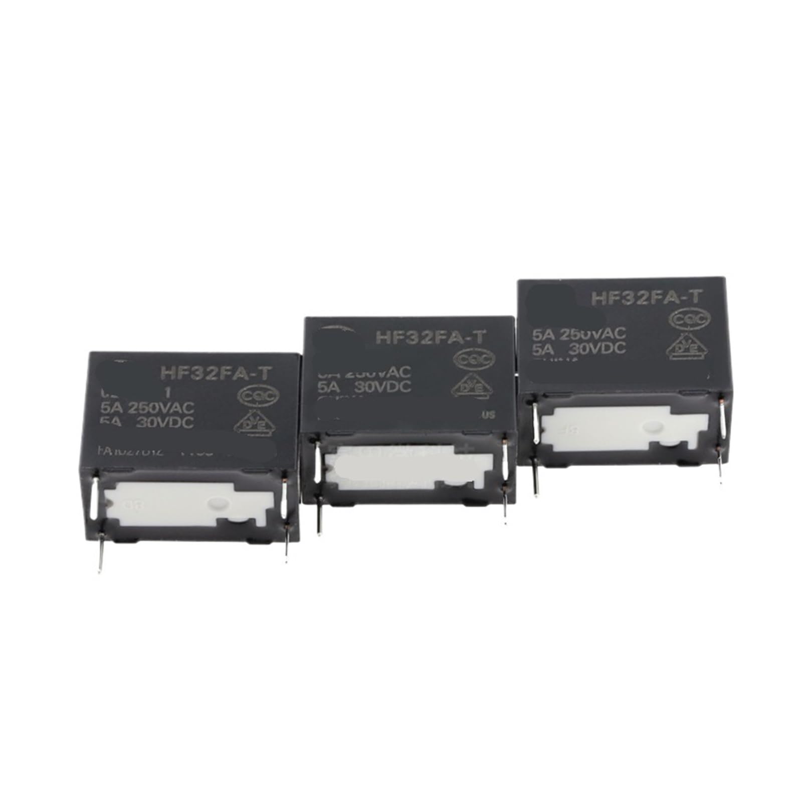 Relé de 4 pines HF32FA-T para automatizar la iluminación del hogar inteligente 3