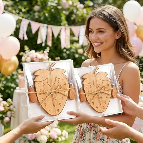Whaline - Tabla de cortar de madera con diseño de fresa, 4 piezas, incluye cuchillos y tenedores, ideal para fiestas temáticas, baby shower, cumpleaños y decoración de mesa miniatura 7