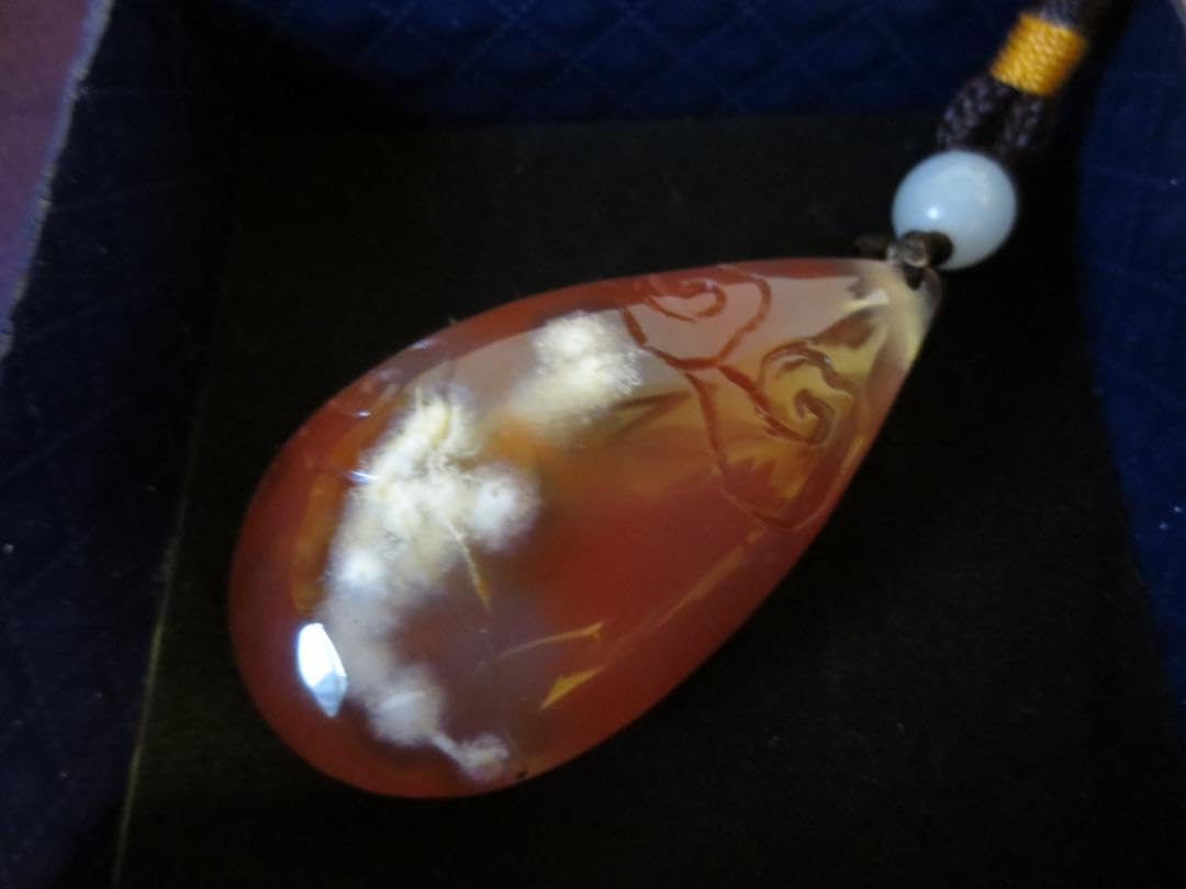 瑪瑙　玉石　珍彫刻　根付　キーホルダー　マ○コ 瑪瑙 玉石 珍彫刻 根付 キーホルダー マ○コ 瑪瑙 玉石 珍彫刻