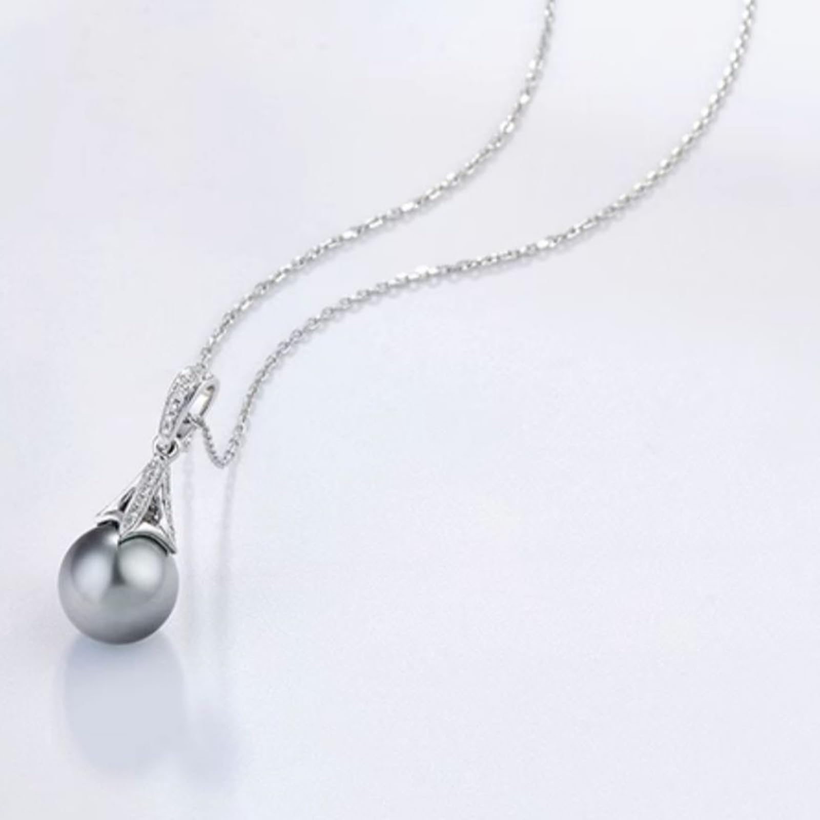 Chaîne en or blanc 18 carats avec pendentif en perle grise élégante de 8 à 9 mm avec diamant 0,06 carat, pour femme, Au750, véritable bijou personnalisé