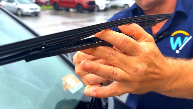 Amazon.com: Clix Wipers Windshield Wiper Blades - 22