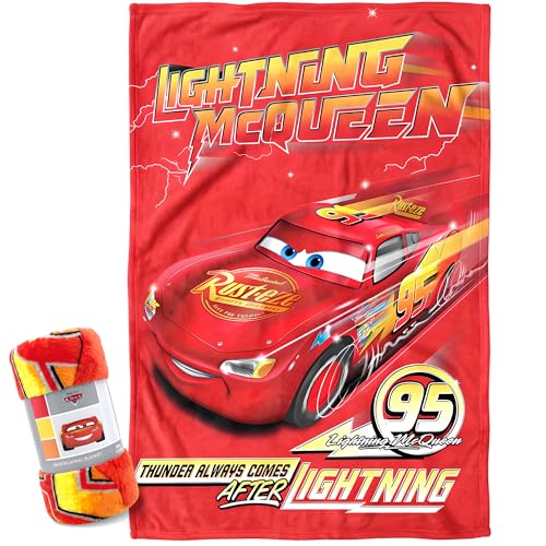 BrandMac Disney Cars McQueen Couverture Douillette 100×150 cm | Couverture en Flanelle Ultra Douce et Moelleuse 100% Polyester | Couverture légère et Chaude...