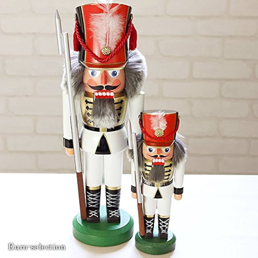 Amazon | くるみ割り人形 Lサイズ 衛兵 白 ドイツの木のおもちゃ Amazon | くるみ割り人形 Lサイズ 衛兵 白 ドイツの木のおもちゃ