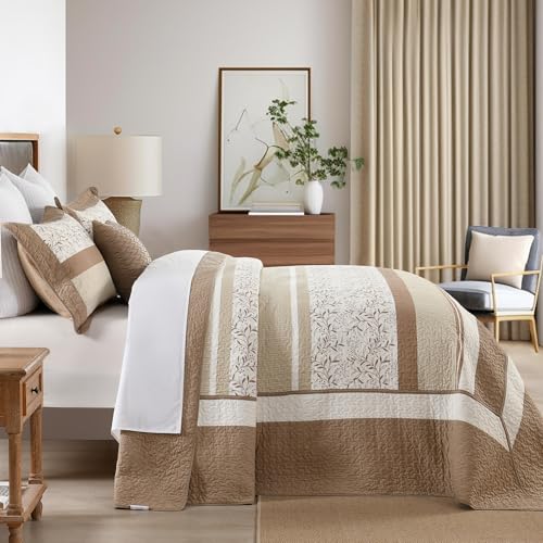 Quilta Queen Bedspread 102 x120 - Farmhouse Floral Striped Design Oversized Queen Quilt Set, Elegant and Textured Coverlet, 3-Piece Lightweight Comforter Soft Bedding Set, 100% Cotton, Brown/White