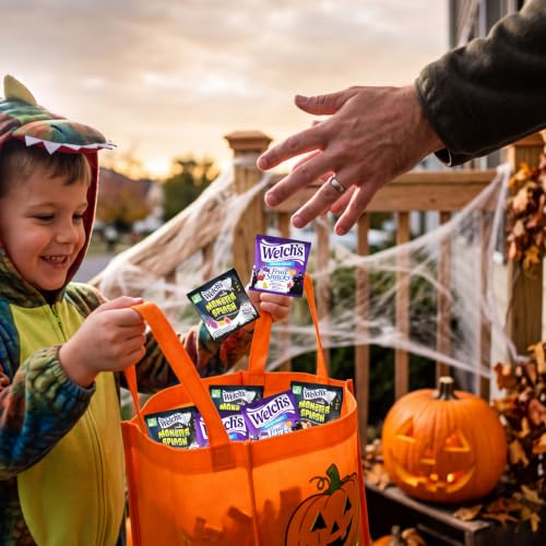 Welch's Fruit Snacks Halloween Variety Pack, Gluten Free, 0.5 oz, 70 Ct | Mixed Fruit Halloween & Juicefuls Monster Splash shapes, bats, ghosts & pumpkins, made with whole fruit - image 7
