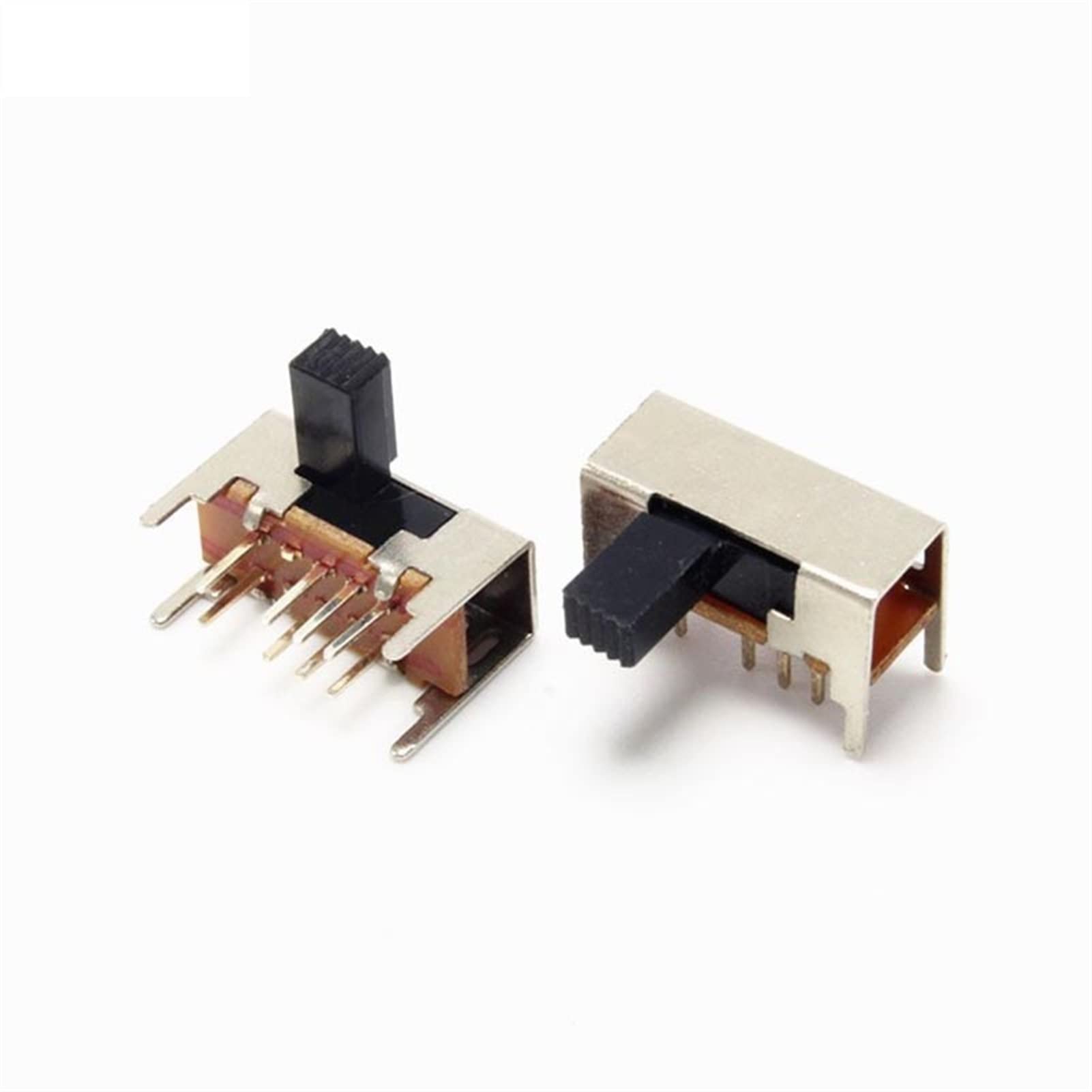 Interrupteur à pied droit pour réparer vos consoles et objets connectés