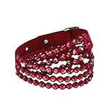 Oder positionieren Sie sich als Schmuck-Pionier und kreieren Sie Ihre individuelle Armparty zusammen mit den anderen Armbändern aus der Swarovski Power Collection