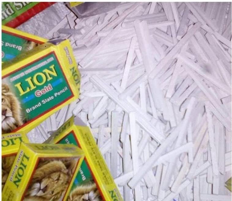 Thin Slate Pencils 400 g (Lion)