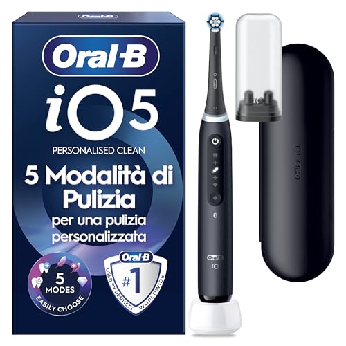 Oral-B iO 5 Spazzolino Elettrico Ricaricabile, 1 Testina di Ricambio, Nero - 1 Testine di Ricambio per Spazzolino Elettrico, Custodia da Viaggio, Gengive Protette, Pulizia Denti Efficace