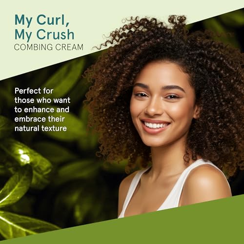 Inoar, Meu Cacho, Meu Crush – Creme de Pentear, Define Cachos, Hidrata e Controla o Frizz, Com Óleos Naturais e Vitaminas - 500ml Inoar, Meu Cacho, Meu Crush – Creme de Pentear, Define Cachos, Hidrata e Controla o Frizz, Com Óleos Naturais e Vitaminas - 500ml - Imagem 2