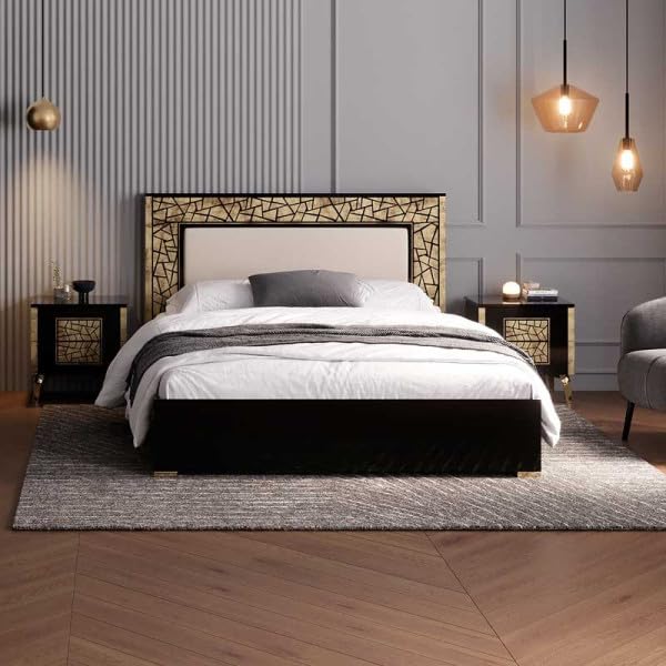 Chambre complète 160x200 Noir brillant/Or - NAHESA - Cadre de lit : L 168 x l 215 x H 112 cm ; Armoire : L 162 x l 53 x H 212 cm ; Commode : L 108 x l 41 x H 77 cm ; Chevet : L 52 xl 37 x H 54 cm ; M