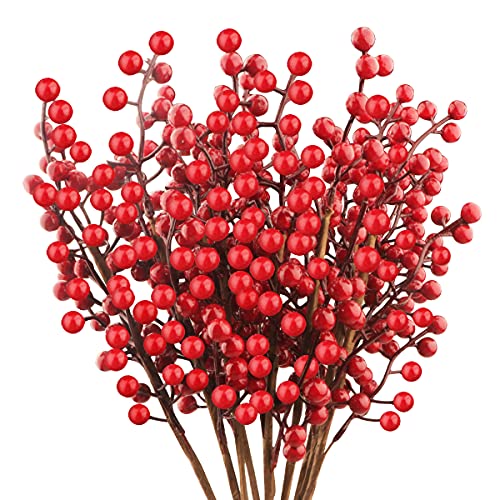 Ampia applicazione: Bellissimi steli di bacche rosse sono perfetti per albero di Natale, ghirlande natalizie, ghirlande natalizie, composizioni floreali, bouquet, centrotavola per le feste, disposizione dei tavoli, decorazioni per regali, decorazioni per mensole, espositori per le vacanze e così via. Queste bacche di agrifoglio rosso di Natale miglioreranno l'atmosfera di festa e vacanza.