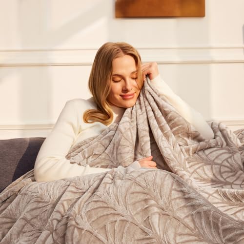 Whale Flotilla Flannel Fleece King Size Blanket for Bed, Soft Fluffy Velvet Bedspread Coverlet with Decorative Vintage Pattern for All Season, Warm and Lightweight, 90x104 Inch, Champagne