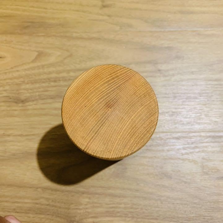 Amazon｜天然木 無垢 茶筒 木製 茶道具 北欧 モダン｜茶筒 オンライン通販