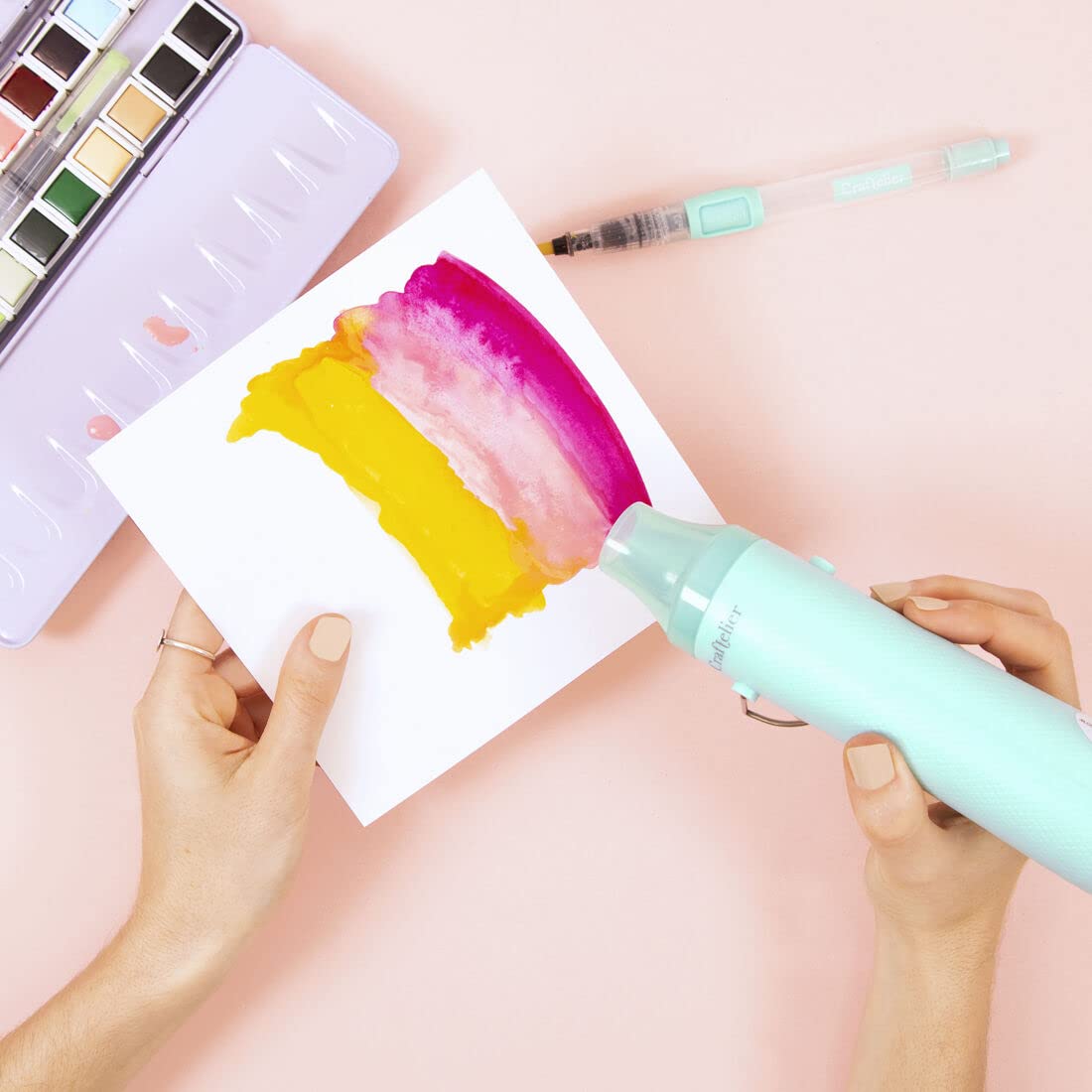 Craftelier - Pistola ad Aria Calda con Due Regolazioni di Intensità Per Scrapbooking, Embossing e Crafting | Spina Europea - Tensione: 220V - Potenza: 300W