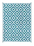 alfombra exterior barata REVERSIBLE, PARA USO EN INTERIOR/EXTERRIOR – Elige el tamaño plegable de 270 cm x 360 cm en blanco y negro clásico Brittany rayas o la moderna geometría de Azteca; reversible para un aspecto diferente; no dejes en la luz solar directa durante períodos prolongados, perfecto en áreas sombreadas.