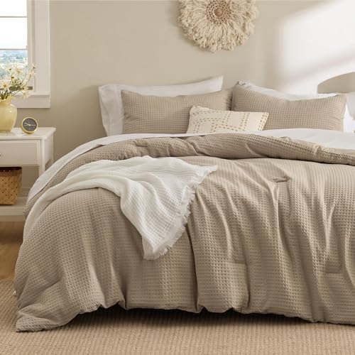 Bedsure Waffle Comforter Set Queen Soft and Breathable Khaki Bedding Comforter Set 3 Pieces 1 Waffle Weave Comforter (90 x 90) and 2 Pillowcases(20 x 26)